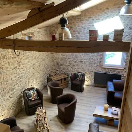 Le Pas Sans Peine Casa de Férias