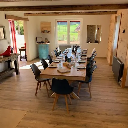 Holiday home Le Pas Sans Peine *